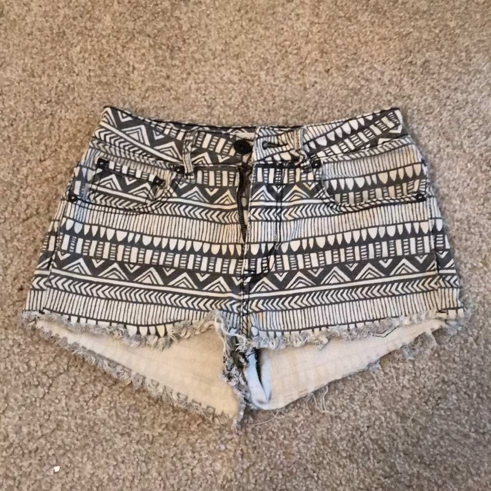 Bullhead denim high waisted shorts